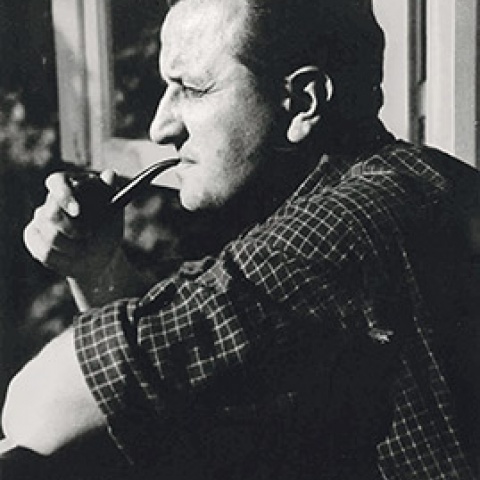 Das Pseudonym Ceram bildete er aus seinem Namen Marek als rückwärts gelesenes Anagramm, um sich von seinen früheren Werken abzusetzen. <br><br>Hannelore Marek