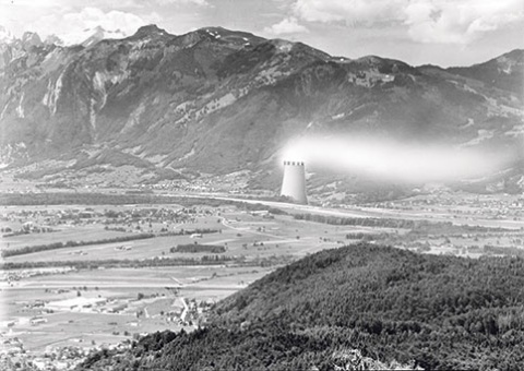 Fotomontage des geplanten Atomkraftwerks im benachbarten Rüthi Fotomontage des geplanten Atomkraftwerks im benachbarten Rüthi