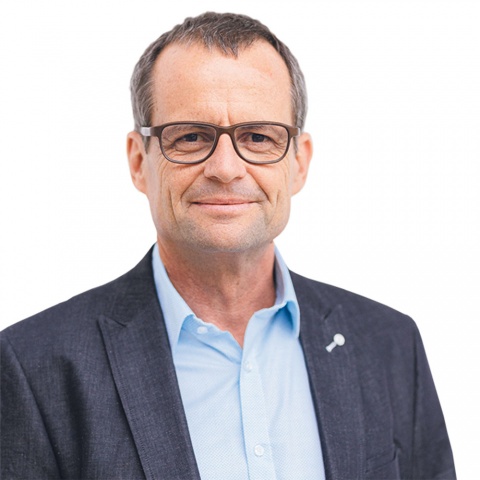 Pädagoge und Psychotherapeut Bertram Strolz www.akademie-pp.at bertram@akademie-pp.at <br>Fotos: www.christoph schoech, beigestellt