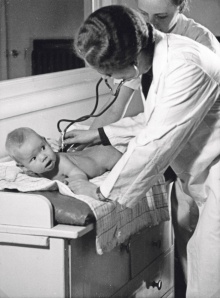 Dr. Lotte Albers wurden in der gerichtlichen Voruntersuchung 14 getötete Kinder zugerechnet.